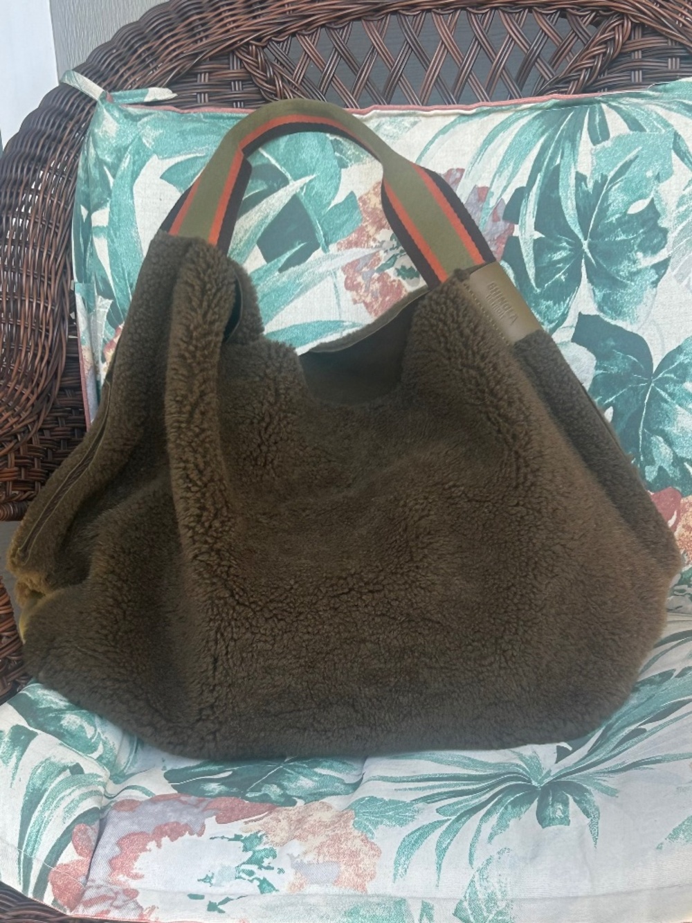 SHINOLA  RUNWELL HOBO OLIVE GREEN SHEARLING AND LEATHER
